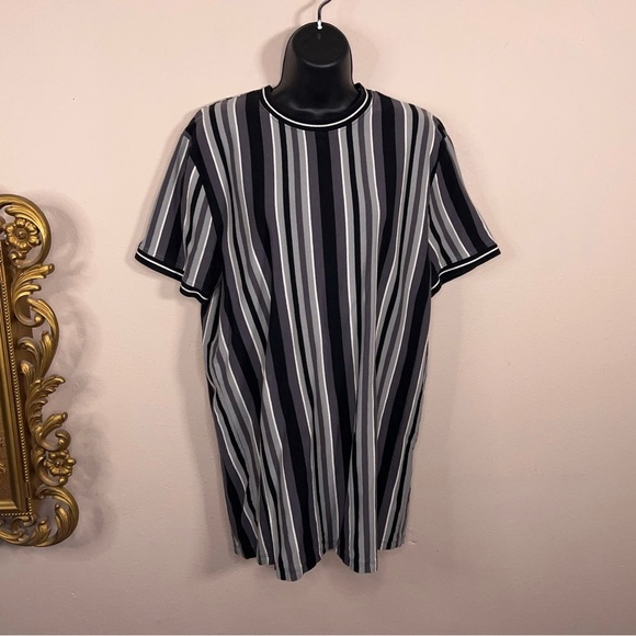 XL Grey Black White Striped Tee Womens Short Sleeve Cotton - Picture 11 of 14